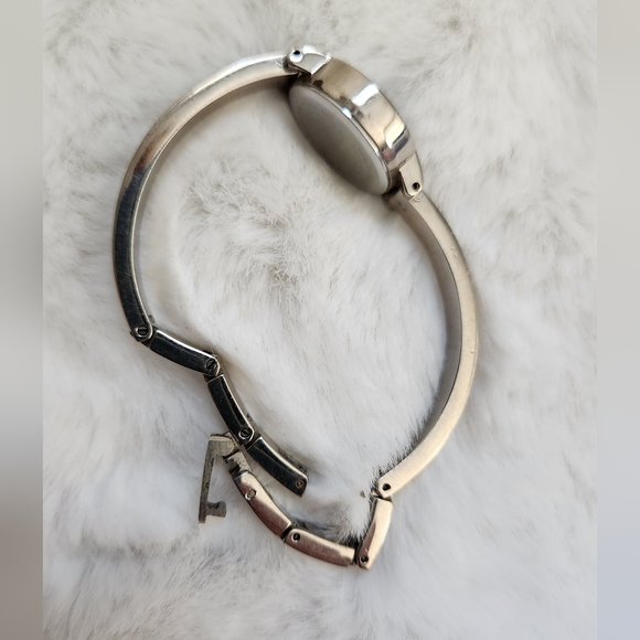 Nine West silver watch with blue face - Picture 5 of 10